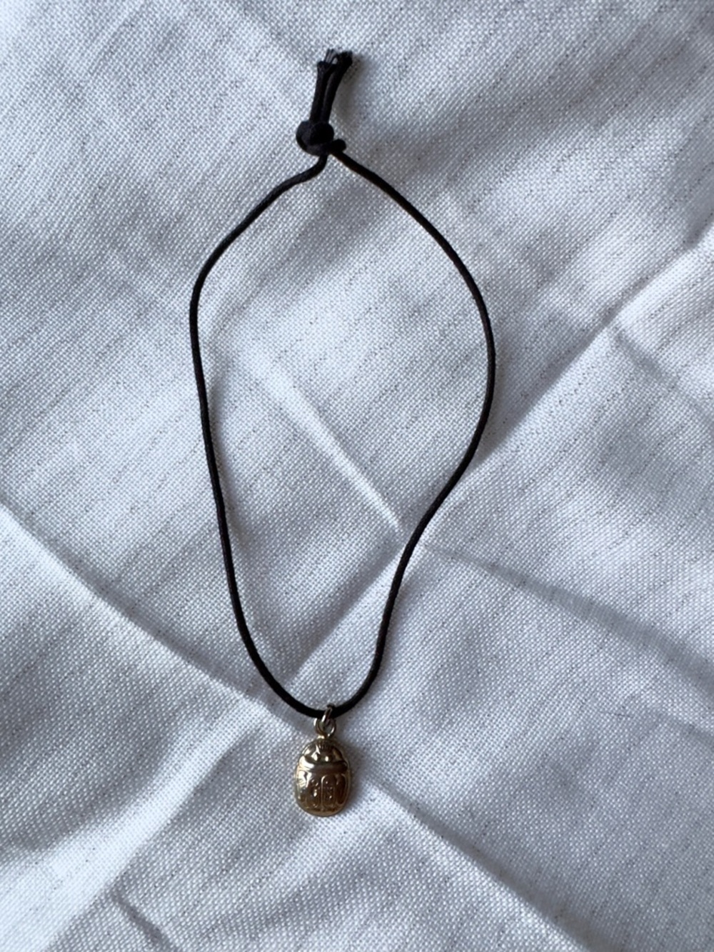 Vintage Scarab Pendant Necklace - Picture 4 of 9